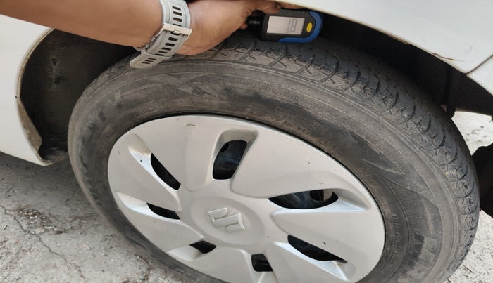 2015 Maruti Celerio VXI, Petrol, Manual, 1,00,711 km, tyre