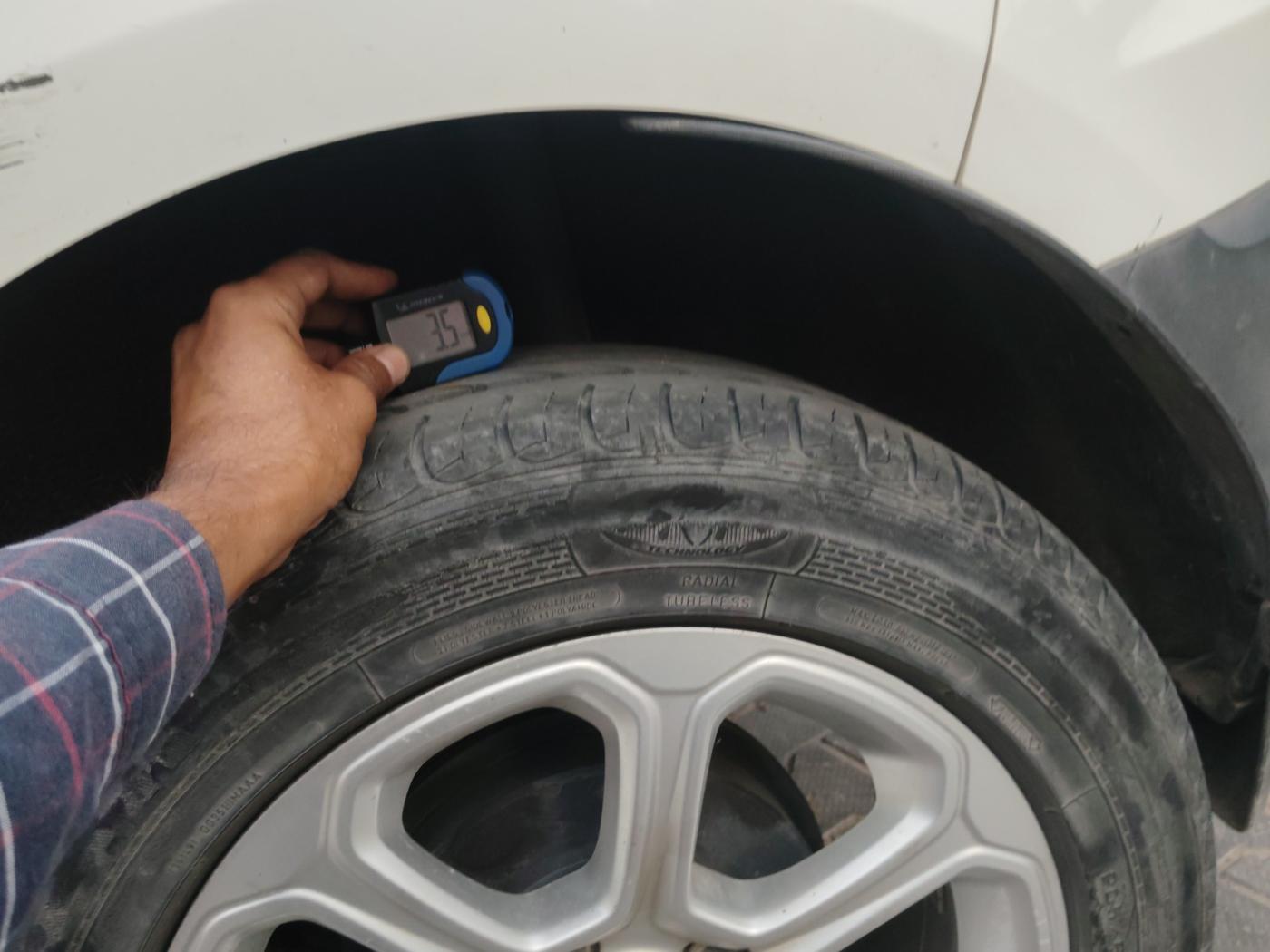 2019 Ford Ecosport TITANIUM 1.5L PETROL AT, Petrol, Automatic, 45,420 km, tyre