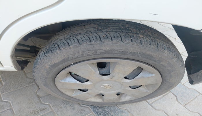 2010 Maruti Alto K10 VXI, Petrol, Manual, 75,684 km, tyre