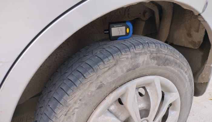 2018 Maruti Wagon R 1.0 LXI CNG, CNG, Manual, 72,000 km, tyre