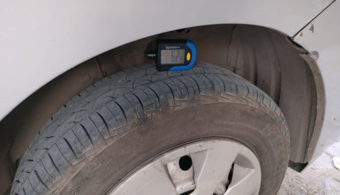 2018 Maruti Wagon R 1.0 LXI CNG, CNG, Manual, 72,000 km, tyre