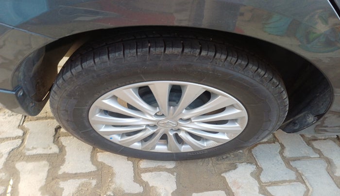 2022 Maruti Ciaz ZETA 1.5 SHVS MT PETROL, Petrol, Manual, 52,749 km, tyre