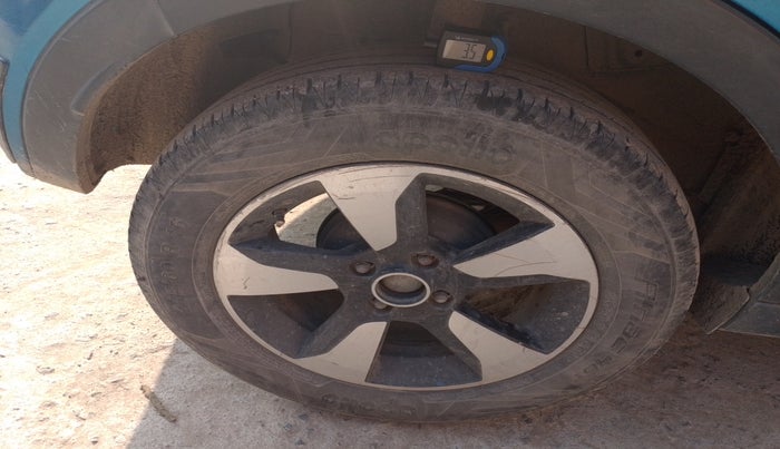 2018 Tata NEXON XZA PLUS PETROL, Petrol, Automatic, 76,627 km, tyre