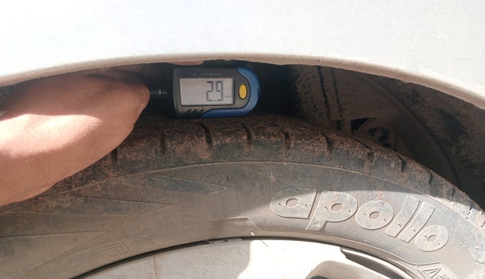 2017 Tata Tiago XT PETROL, Petrol, Manual, 1,45,221 km, tyre