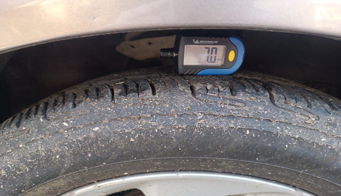 2015 Honda Mobilio 1.5L I-VTEC V, Petrol, Manual, 72,598 km, tyre