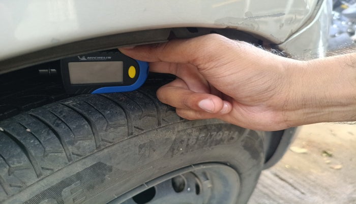 2010 Nissan Micra XV PETROL, Petrol, Manual, 91,841 km, tyre