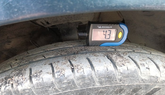 2022 Hyundai GRAND I10 NIOS SPORTZ 1.2 KAPPA VTVT CNG, Petrol, Manual, 24,236 km, tyre