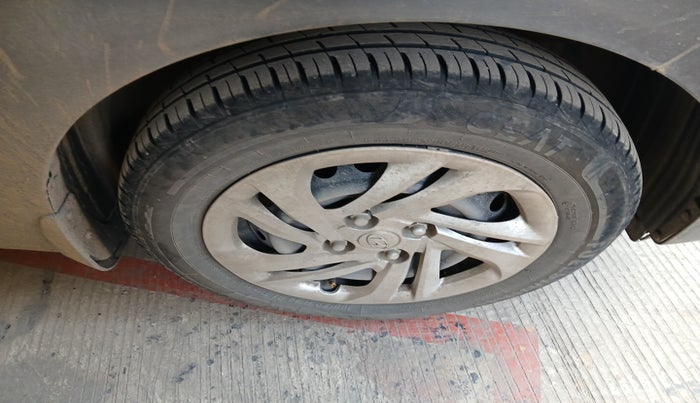 2021 Hyundai AURA S 1.2 CNG, Petrol, Manual, 20,613 km, tyre