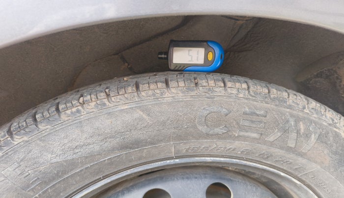 2011 Hyundai i10 ERA 1.1, Petrol, Manual, 38,659 km, tyre