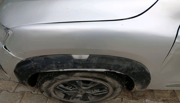 2016 Renault Kwid RXT 1.0, Petrol, Manual, 76,495 km, tyre