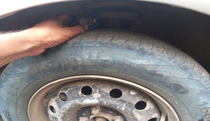 2012 Maruti Ritz VDI, Diesel, Manual, 1,83,954 km, tyre