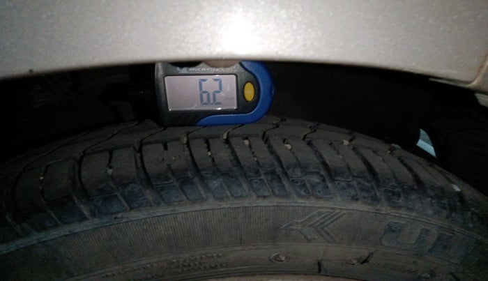 2010 Tata Nano LX, Petrol, Manual, 17,889 km, tyre