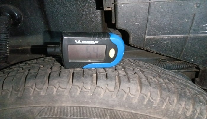 2010 Tata Nano LX, Petrol, Manual, 17,889 km, tyre