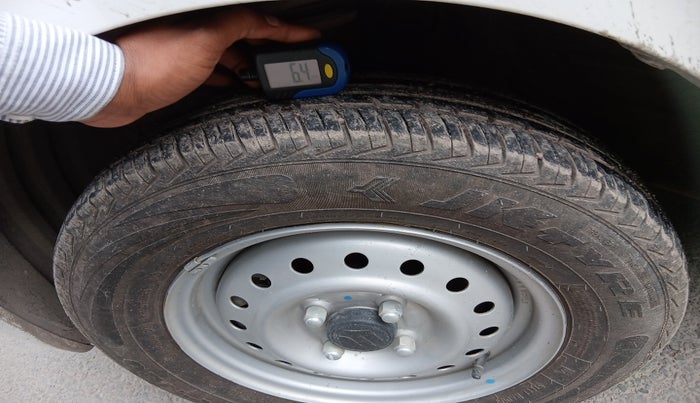 2025 Maruti New Wagon-R LXI CNG 1.0, Petrol, Manual, 1,829 km, tyre