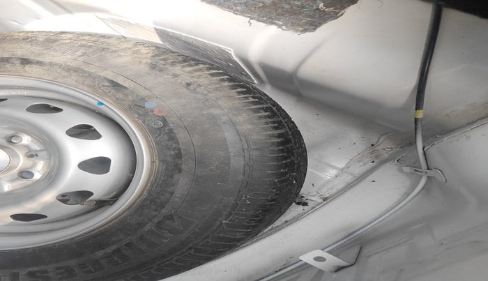 2018 Tata Tiago XZ PETROL, Petrol, Manual, 43,342 km, tyre