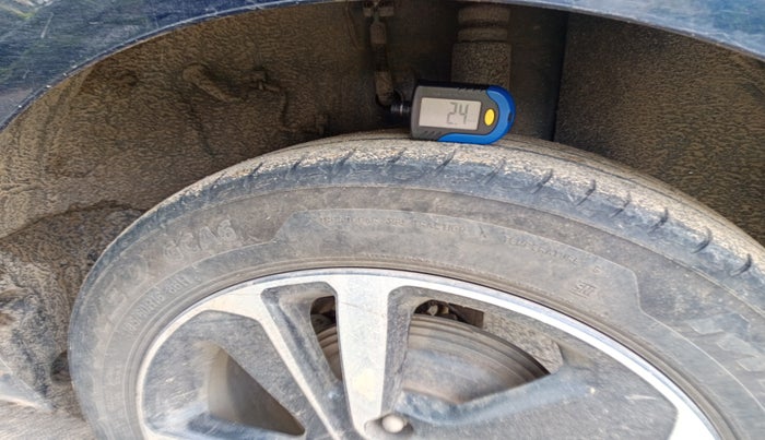 2023 Tata ALTROZ XZ PLUS SUNROOF CNG, Petrol, Manual, 49,000 km, tyre