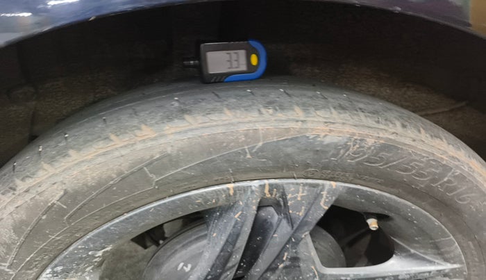 2022 Hyundai NEW I20 SPORTZ 1.2 MT, Petrol, Manual, 29,193 km, tyre