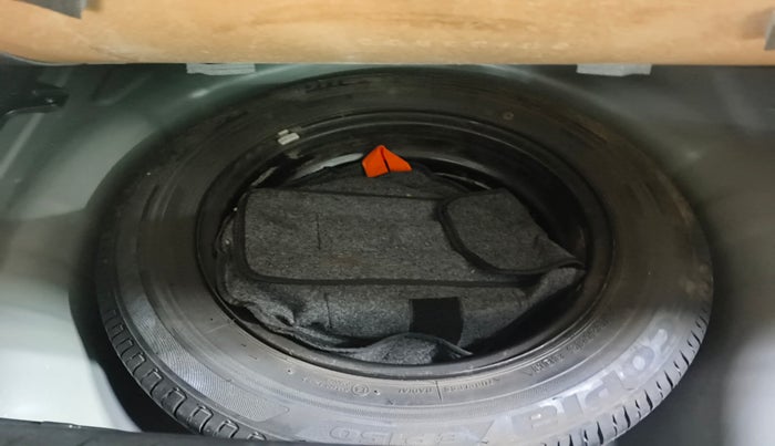 2022 Hyundai NEW I20 SPORTZ 1.2 MT, Petrol, Manual, 29,193 km, tyre