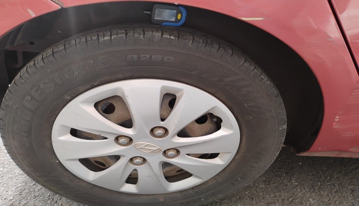 2010 Hyundai i10 SPORTZ 1.2, Petrol, Manual, 71,011 km, tyre