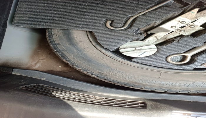 2017 Honda WR-V 1.5L I-DTEC VX MT, Diesel, Manual, 67,909 km, tyre