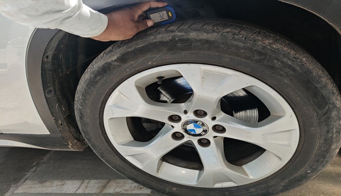 2010 BMW X1 SDRIVE 18I, Petrol, Automatic, 74,576 km, tyre