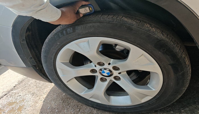 2010 BMW X1 SDRIVE 18I, Petrol, Automatic, 74,576 km, tyre