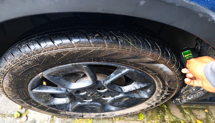 2020 Maruti IGNIS ZETA 1.2 AMT, Petrol, Automatic, 49,457 km, tyre