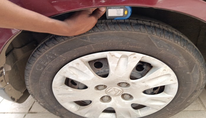 2013 Honda Amaze 1.2L I-VTEC S, Petrol, Manual, 94,421 km, tyre