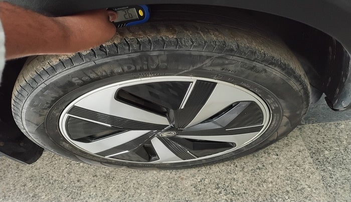 2024 MG ZS EV Exclusive Plus Iconic Ivory , Electric, Automatic, 36,000 km, tyre