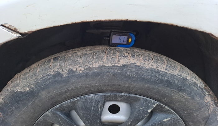 2019 Maruti Swift LXI, Petrol, Manual, 25,000 km, tyre