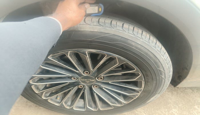 2019 Hyundai Creta E PLUS 1.4 DIESEL, Diesel, Manual, 1,57,859 km, tyre