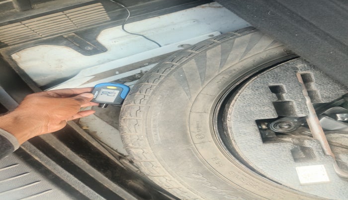 2019 Hyundai Creta E PLUS 1.4 DIESEL, Diesel, Manual, 1,57,859 km, tyre