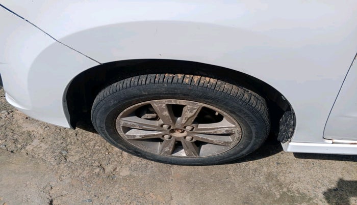 2014 Maruti Wagon R Stingray VXI, Petrol, Manual, 1,63,813 km, tyre