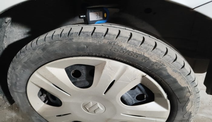 2013 Maruti Wagon R 1.0 VXI, Petrol, Manual, 87,770 km, tyre