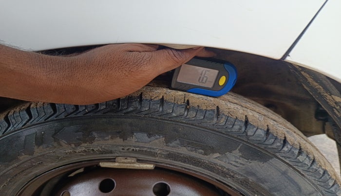 2020 Maruti Alto LXI, Petrol, Manual, 82,874 km, tyre