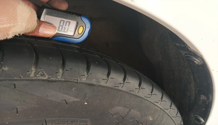 2014 Maruti Ertiga ZDI, Diesel, Manual, 1,12,085 km, tyre