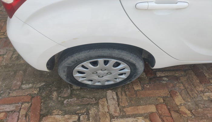 2011 Hyundai i20 MAGNA 1.2, Petrol, Manual, 23,904 km, tyre
