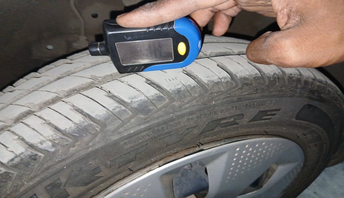 2024 Maruti Alto K10 VXI CNG, Petrol, Manual, 15,463 km, tyre