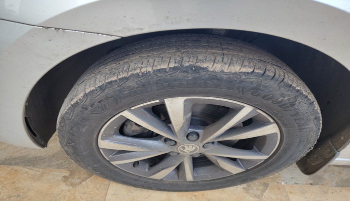 2022 Skoda SLAVIA STYLE 1.5L TSI DSG, Petrol, Automatic, 19,366 km, tyre