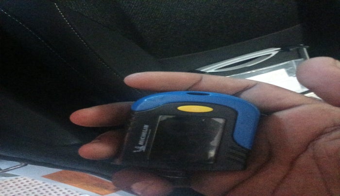 2024 Tata NEXON CREATIVE+ SUNROOF AMT 1.2 PETROL, Petrol, Automatic, 11,237 km, tyre