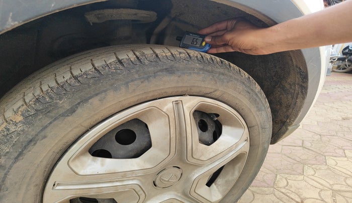 2023 Tata NEXON XM PETROL, Petrol, Manual, 11,337 km, tyre