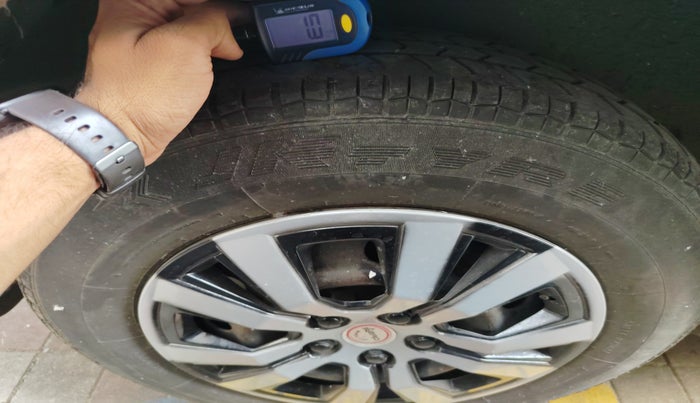 2013 Maruti Swift Dzire VDI, Diesel, Manual, 93,658 km, tyre