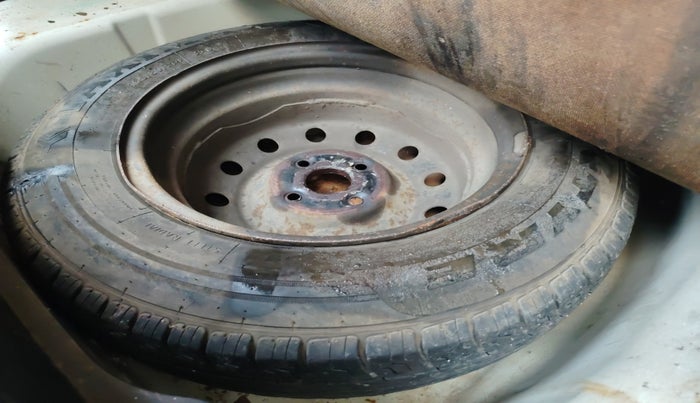 2013 Maruti Swift Dzire VDI, Diesel, Manual, 93,658 km, tyre