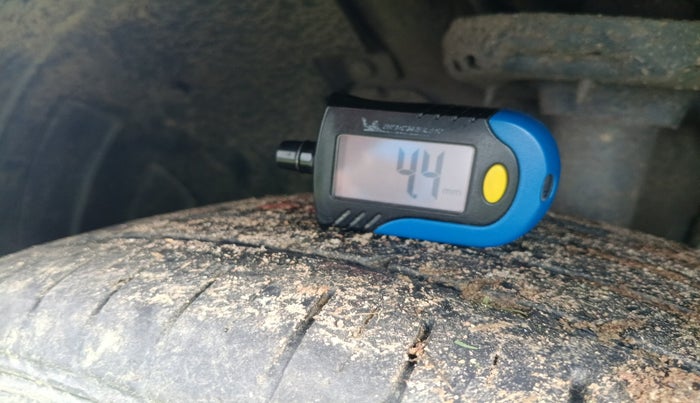 2023 Hyundai VENUE SX 1.2 PETROL, Petrol, Manual, 21,227 km, tyre