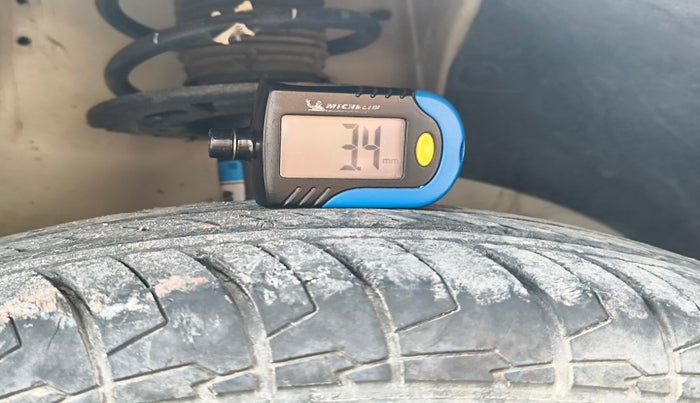 2022 Maruti Swift VXI, Petrol, Manual, 46,273 km, tyre