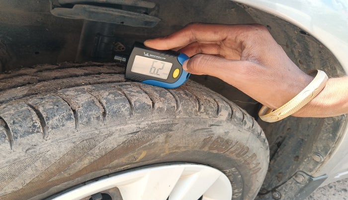 2014 Maruti Swift Dzire VXI, Petrol, Manual, 1,52,783 km, tyre