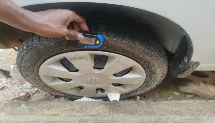 2014 Maruti Alto K10 VXI, Petrol, Manual, 82,282 km, tyre