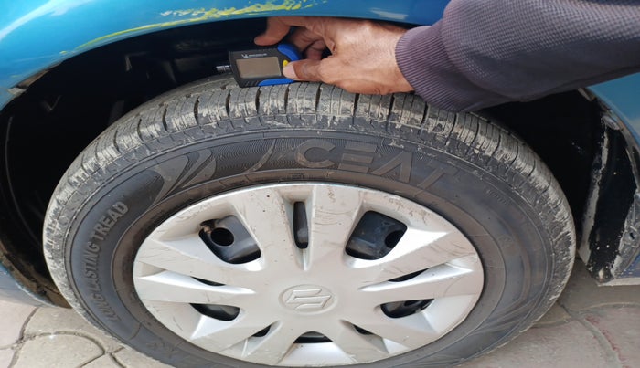 2013 Maruti Swift Dzire VXI, Petrol, Manual, 1,15,084 km, tyre