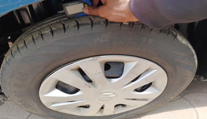 2013 Maruti Swift Dzire VXI, Petrol, Manual, 1,15,084 km, tyre