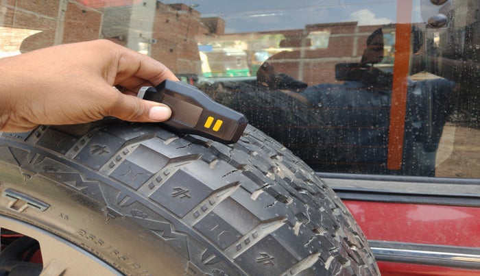 2023 Mahindra Thar LX HT PETROL 4WD MT, Petrol, Manual, 18,698 km, tyre